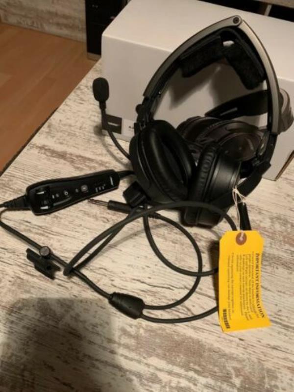 ulm  -  occasion - Casque Aviation Bose A20 Neuf - ulm multiaxes occasion